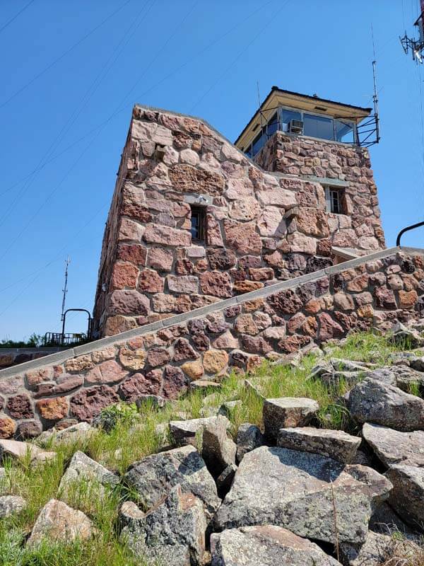 fire-tower-at-Custer-State-Park
