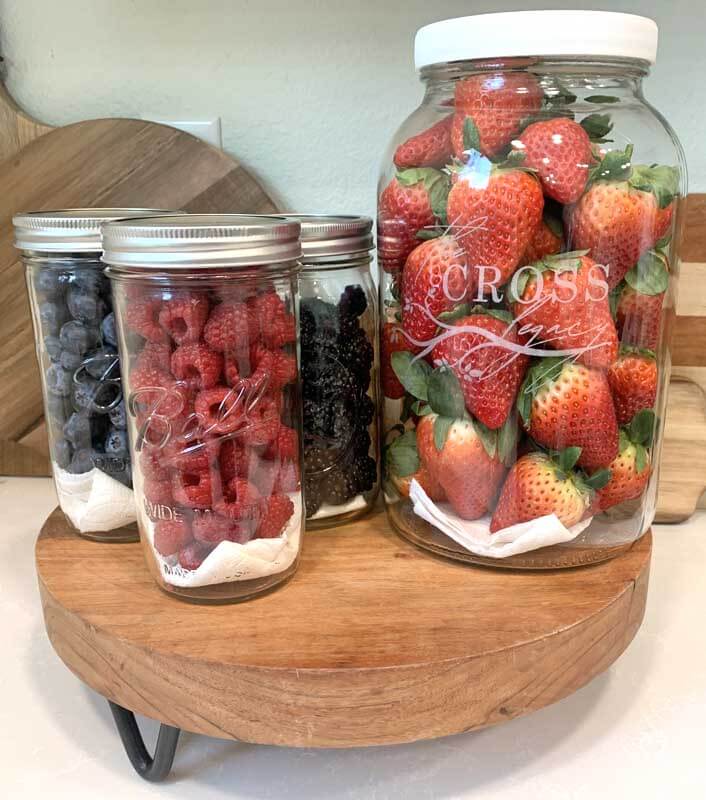 How To Keep Berries Fresh, Strawberries in a jar